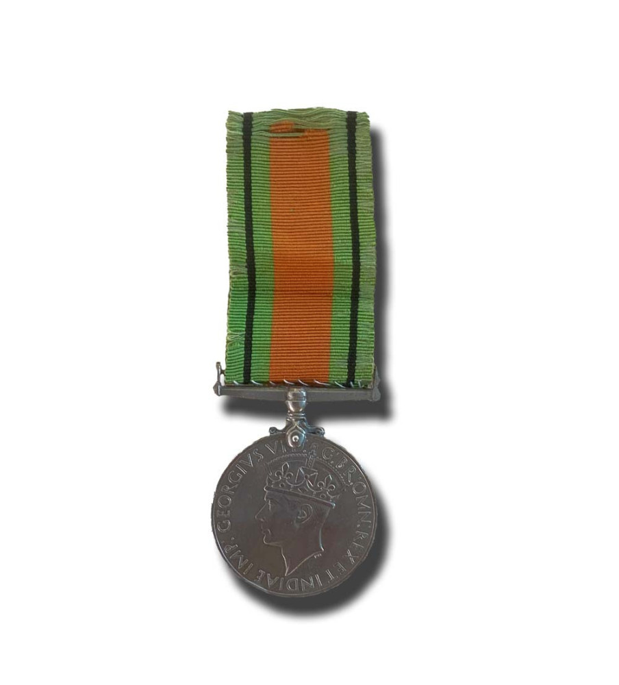 1939-1945 WWII Medal With Ribbon